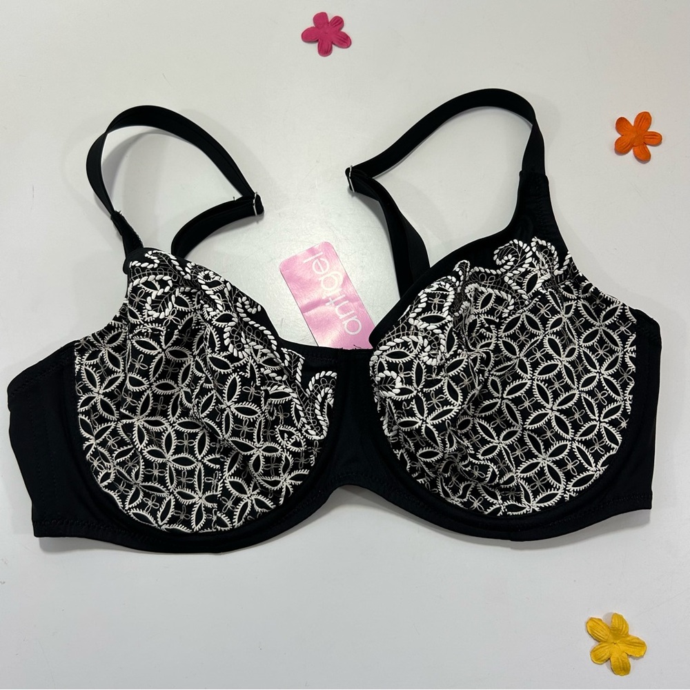 Lise Charmel Black and White Embroidered Lightly Padded Underwire Bra 34F NWT